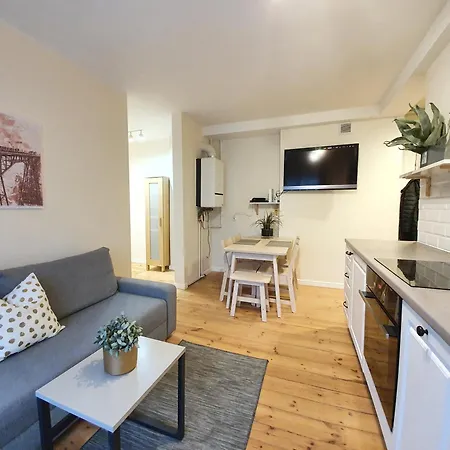 Bruxell Apartment *